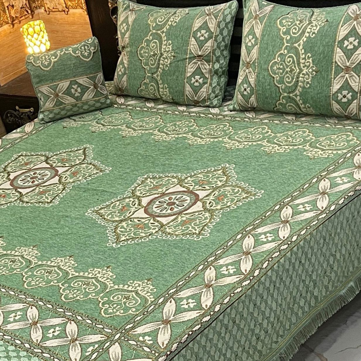 4pcs Bed Spread Velvet jacquard